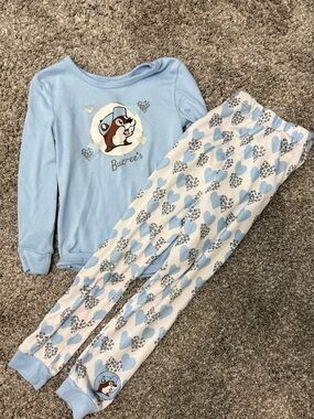 Buc-ee's Light Blue Kids Pajama Set with Heart-Print Pants